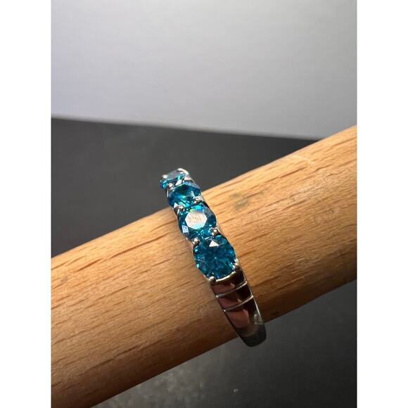 5 stone blue CZ rhodium over Sterling silver ring size 9 - Picture 2 of 11